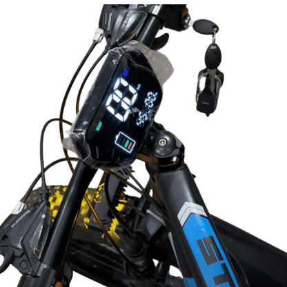 Stellar R4 Beast digital speedometer display